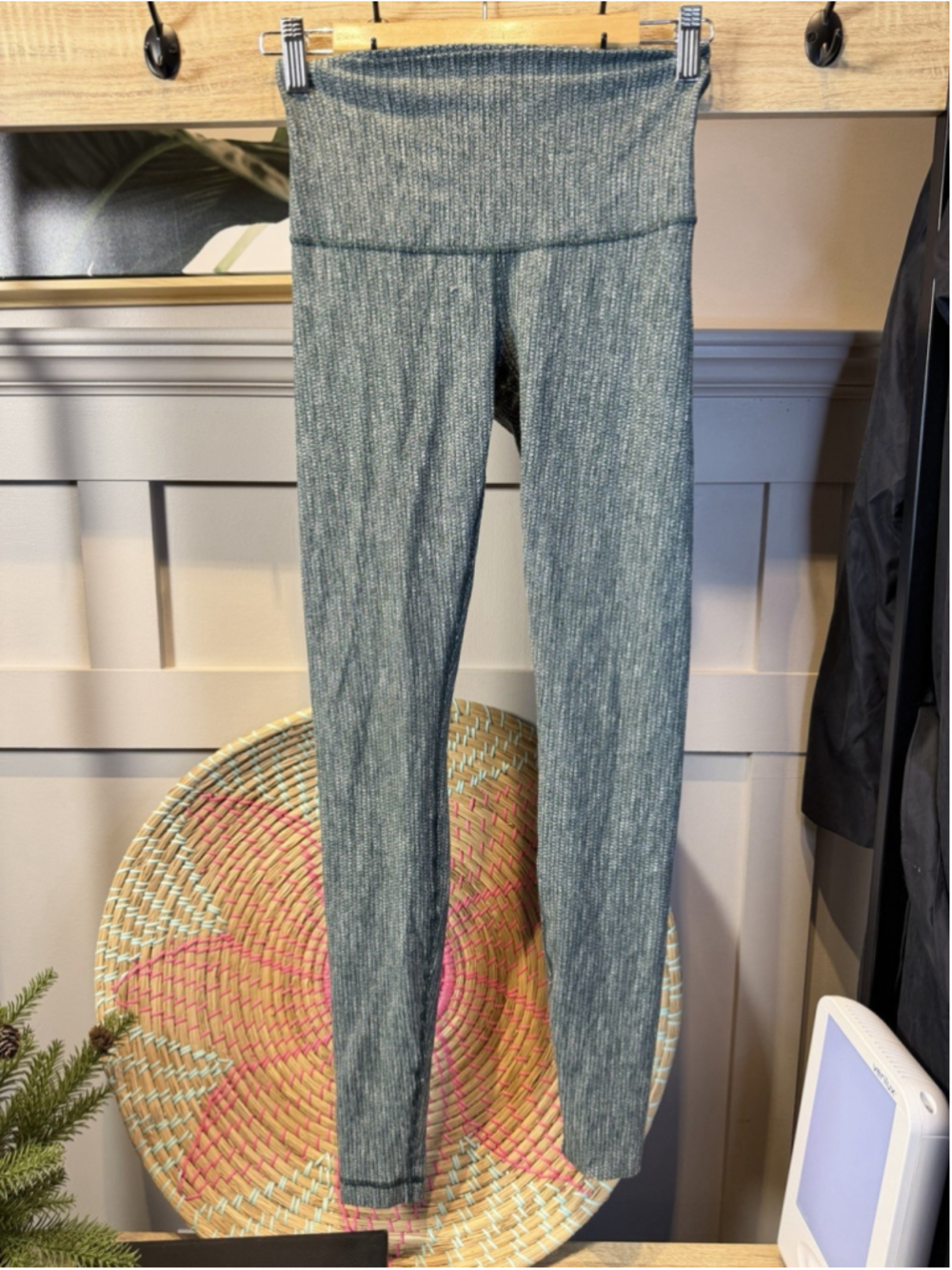 LULULEMON WUNDER UNDER TIGHTS GREEN COCO PIQUE HIGH RISE ROLL DOWN WOMEN'S SZ 4